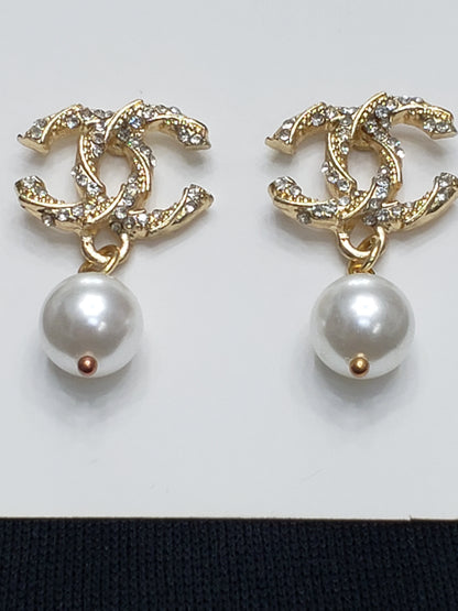 Diamonds N Pearls