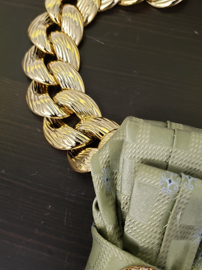 I Tie